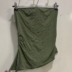 Stylish Asymmetrical Green Women's Crop Top